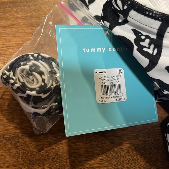 NWT Bal Harbour Tummy Control One Piece Swimsuit - Picture 5 of 6